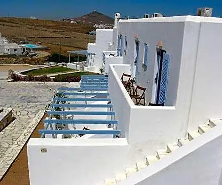 Captain's Rocks Hotel
